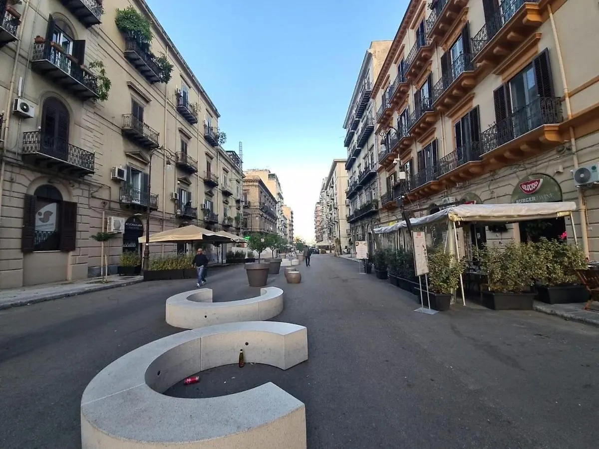 Bed & Breakfast Residenza Amari Suites Palermo